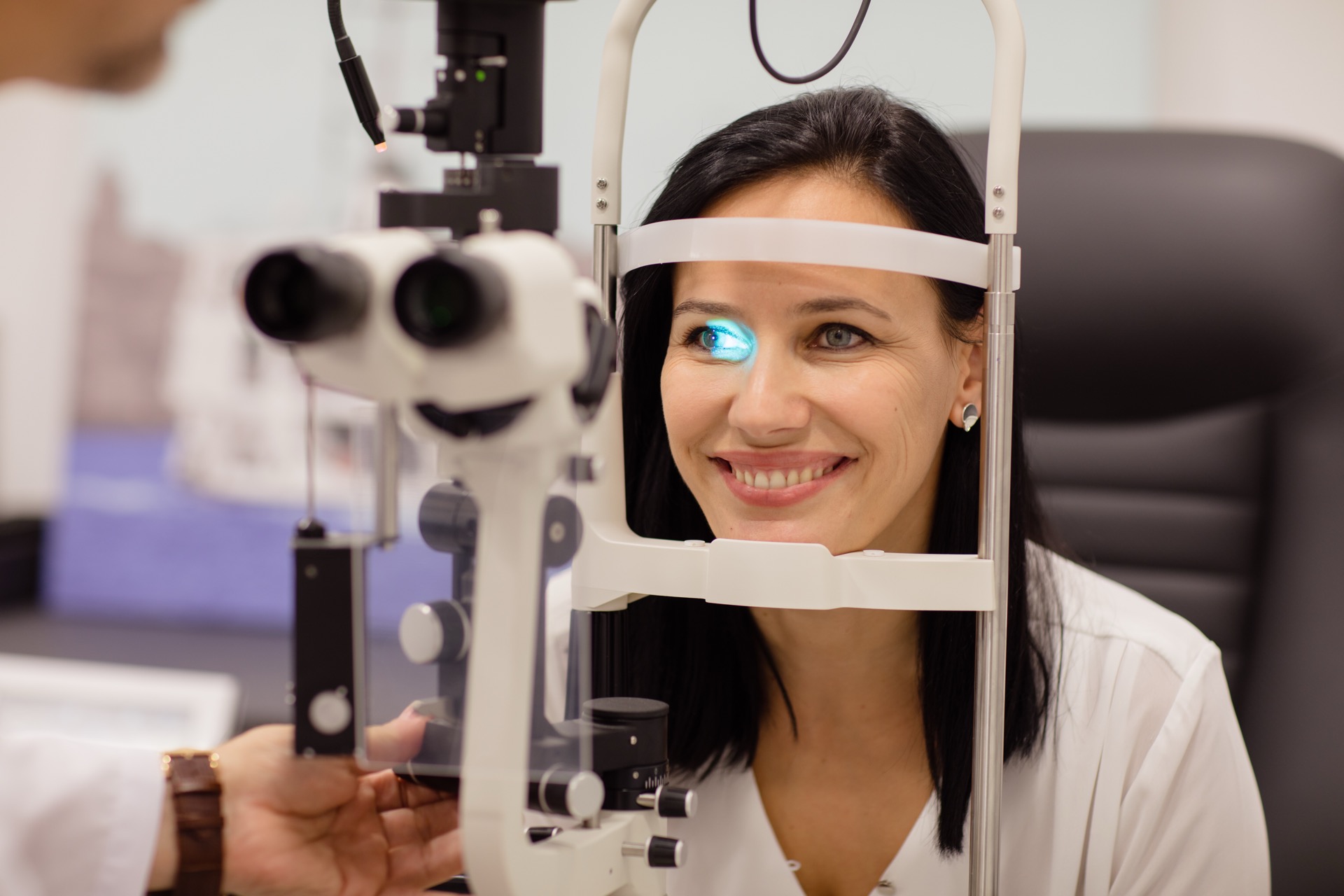 See Well Eye Clinic video preview, examination and patient care in Tirana